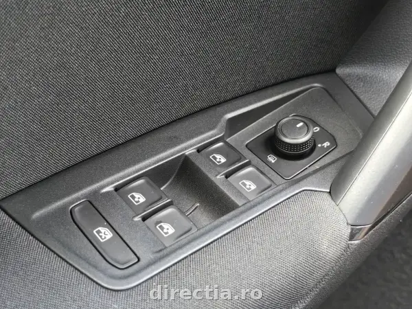 Poza anunț 27