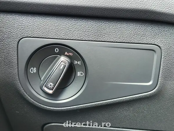 Poza anunț 26