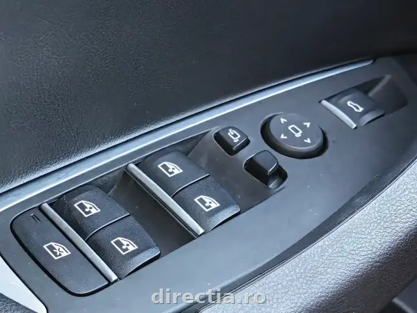 Poza anunț 28