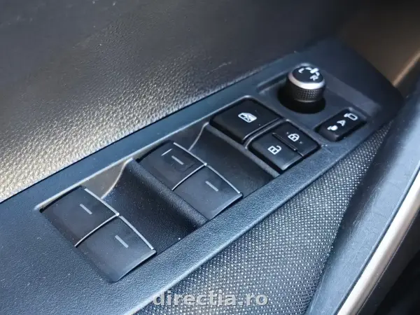 Poza anunț 30