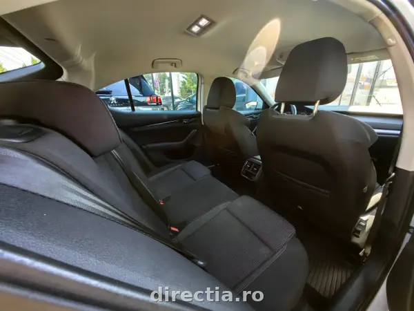 Poza anunț 27