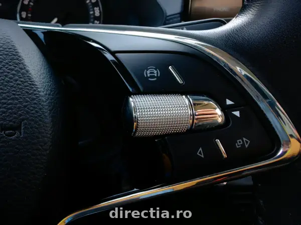 Poza anunț 18