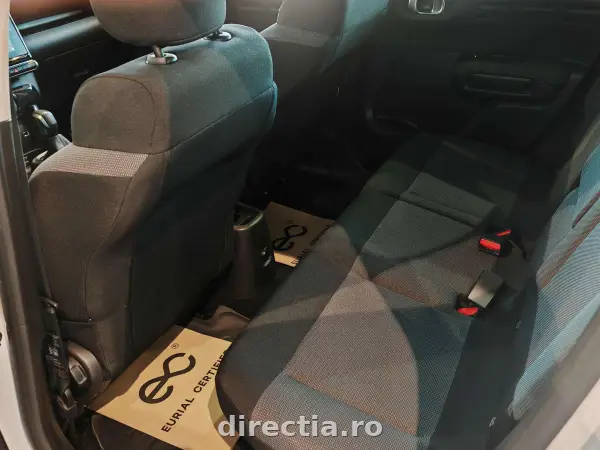 Poza anunț 12