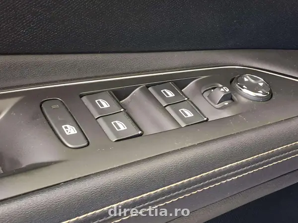 Poza anunț 19