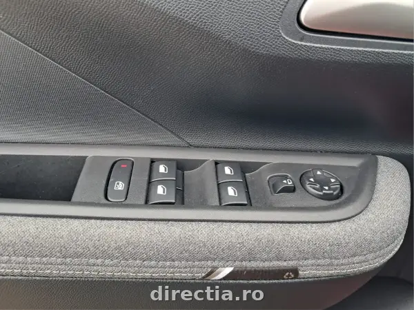 Poza anunț 12