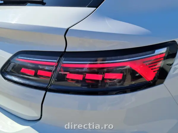 Poza anunț 8