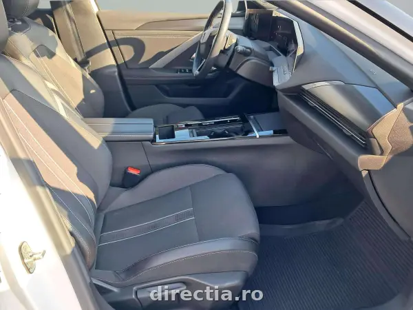 Poza anunț 12