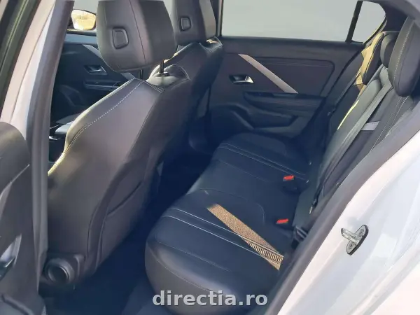 Poza anunț 11