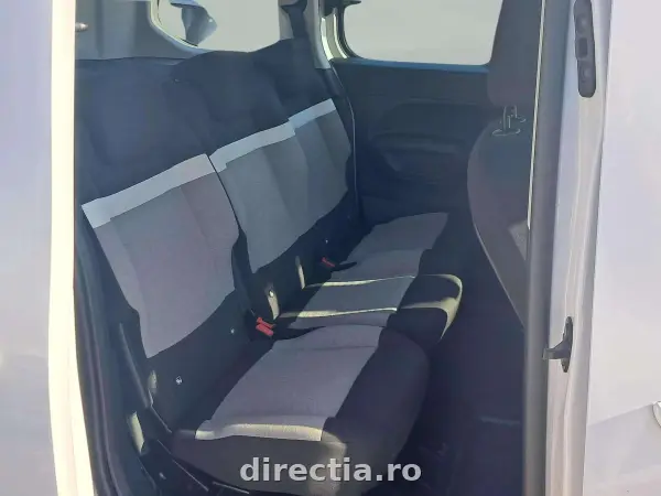 Poza anunț 10
