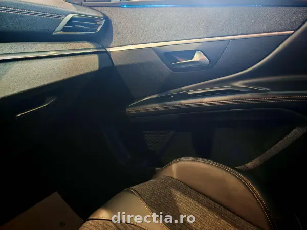 Poza anunț 18