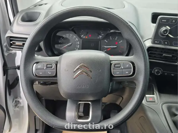 Poza anunț 8
