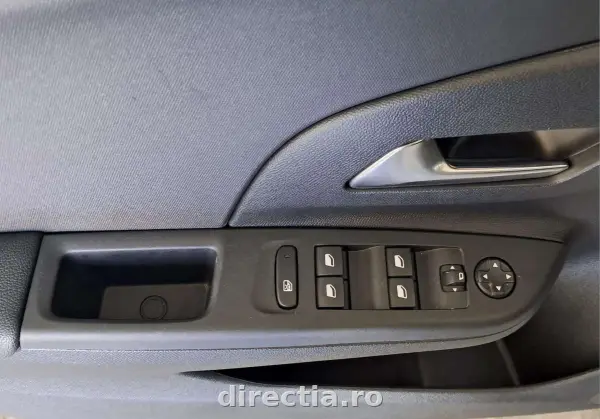 Poza anunț 8