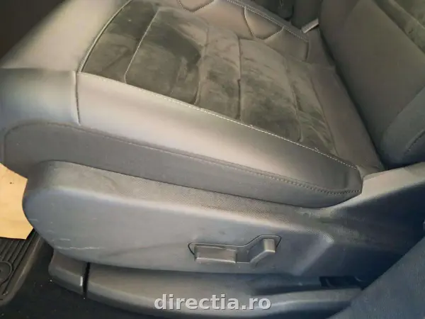 Poza anunț 19