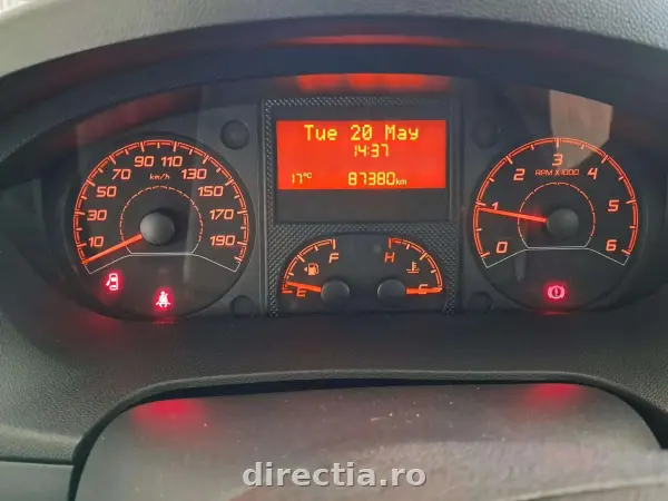 Poza anunț 11