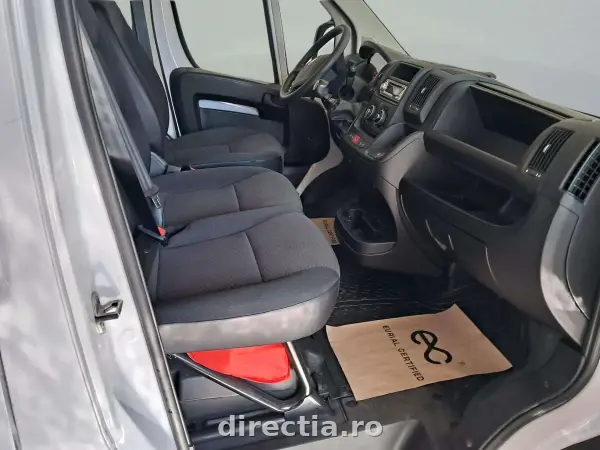 Poza anunț 9