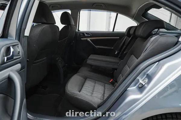 Poza anunț 8