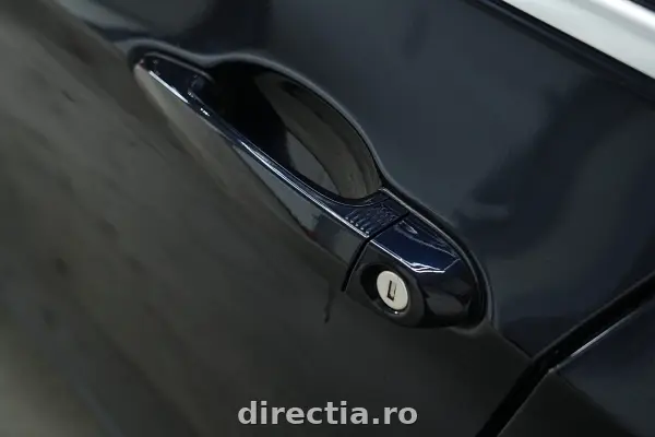 Poza anunț 12