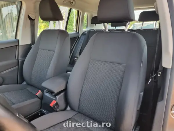 Poza anunț 12
