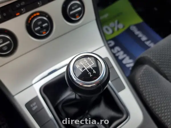 Poza anunț 18