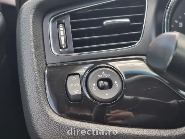 Poza anunț 24