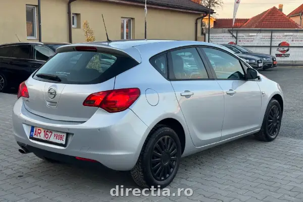 Poza anunț 8