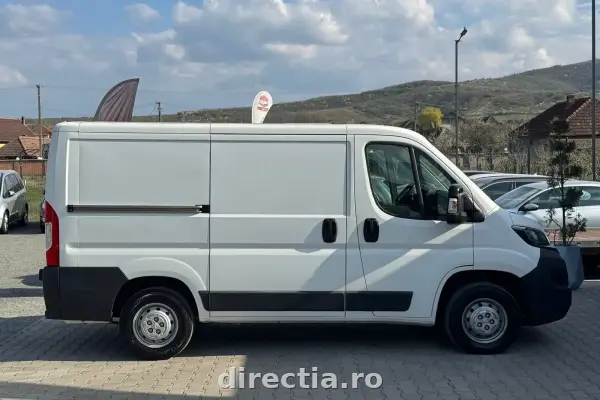 Poza anunț 10