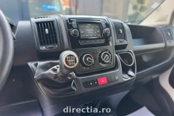 Poza anunț 13