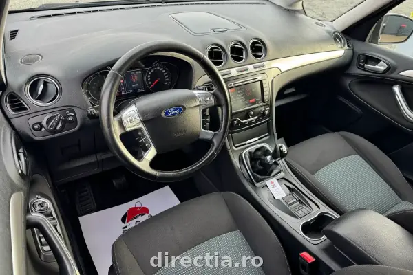 Poza anunț 12