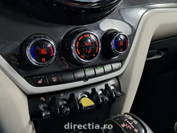 Poza anunț 24