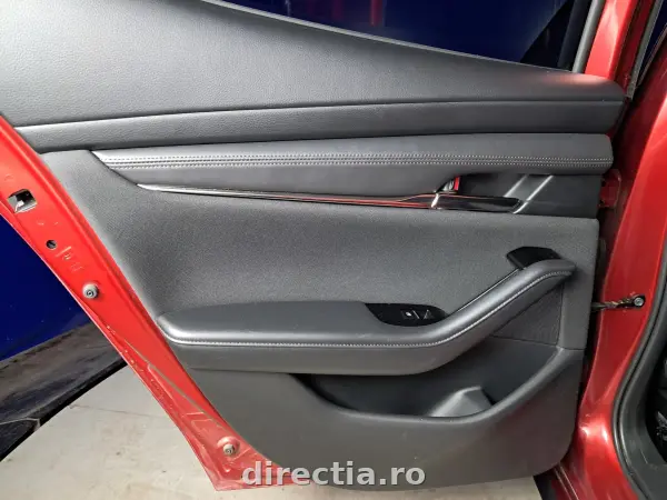 Poza anunț 27