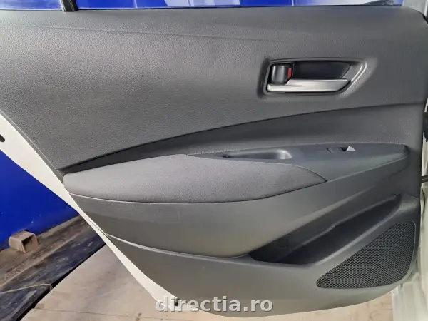 Poza anunț 24