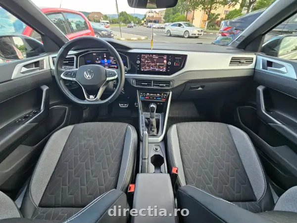 Poza anunț 12