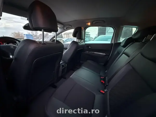 Poza anunț 12