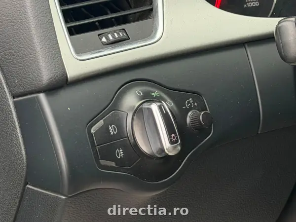Poza anunț 12