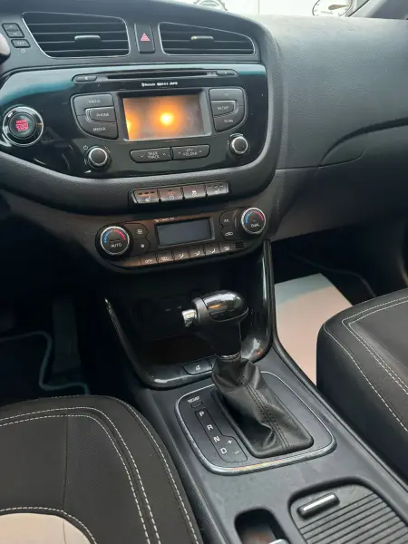 Poza anunț 10