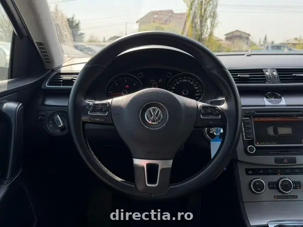 Poza anunț 12