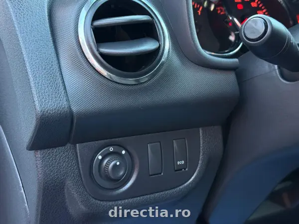 Poza anunț 13