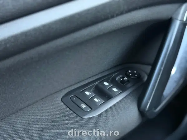 Poza anunț 11
