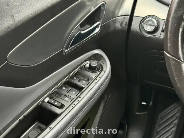 Poza anunț 10