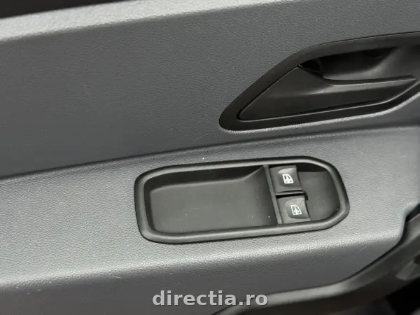 Poza anunț 11