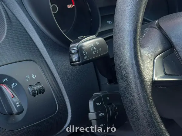 Poza anunț 12