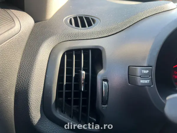 Poza anunț 19