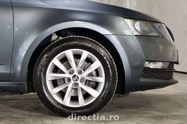 Poza anunț 33