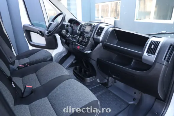Poza anunț 17