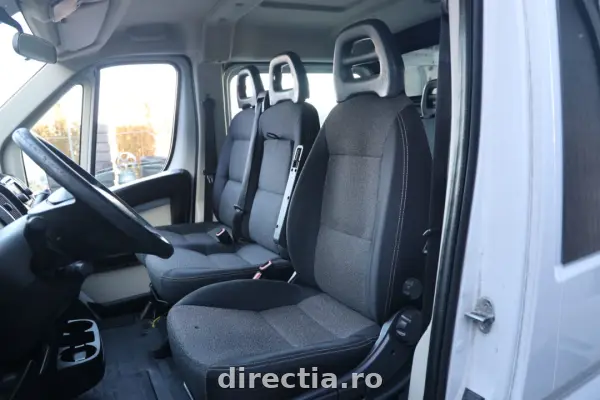 Poza anunț 11