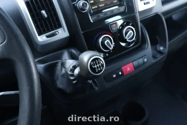 Poza anunț 10