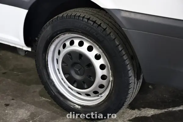 Poza anunț 33