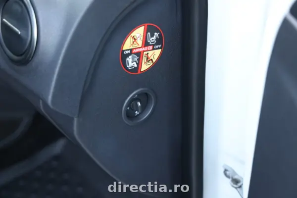 Poza anunț 25