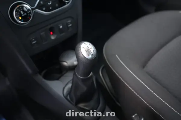 Poza anunț 23