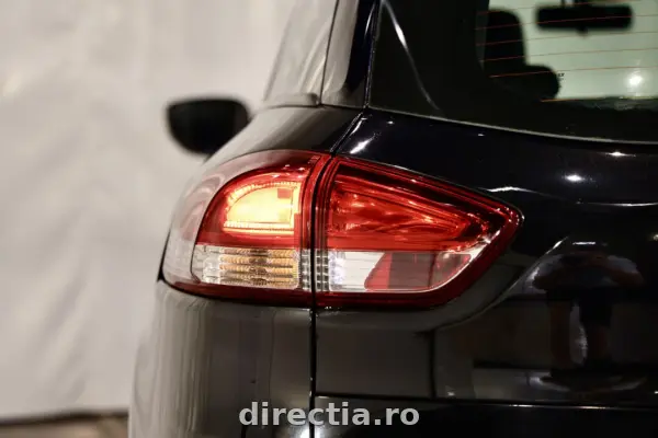 Poza anunț 36